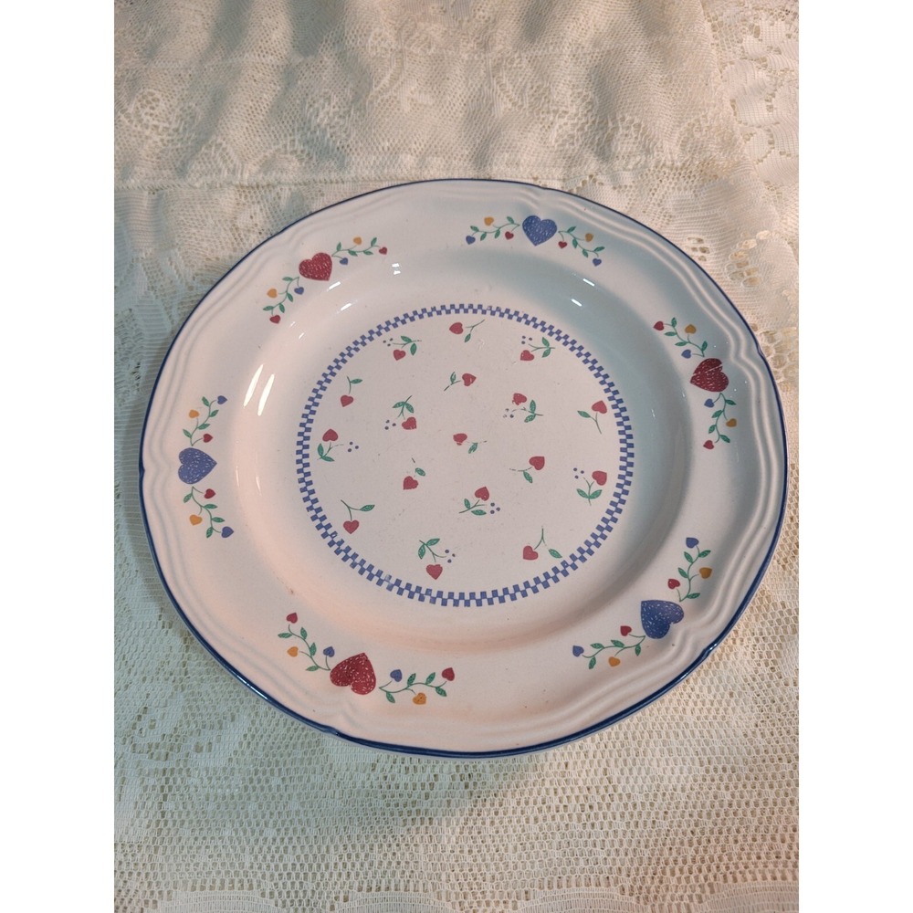 Vtg 1989 Newcor Stoneware 4006 Legacy Hearts 7.5" Salad Dessert Plates Set of 1